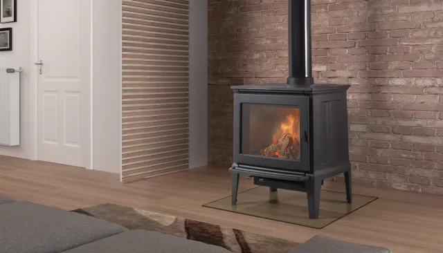 Zetalinea E-30 S stufa a legna ghisa 5 stelle Ecodesign