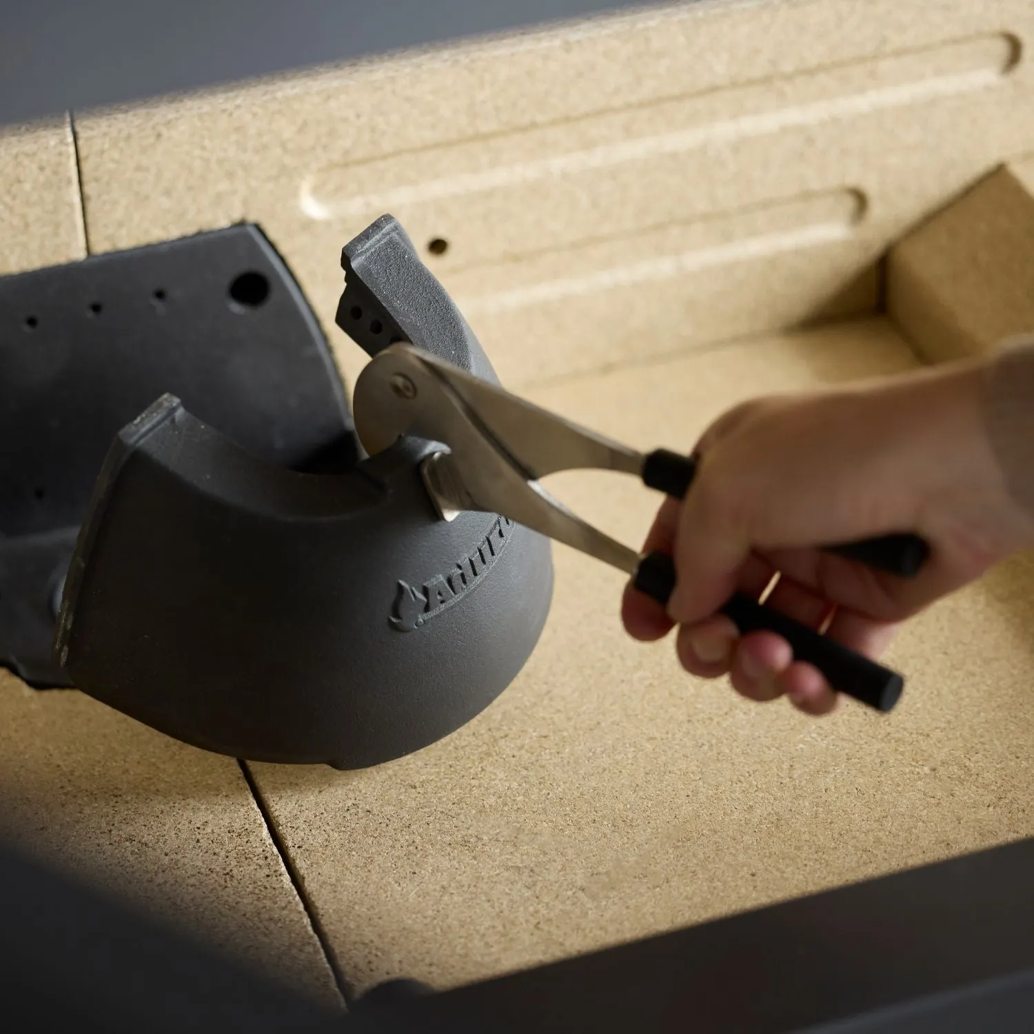 Aduro Pinza per Stufe Ibride e a Pellet in Acciaio